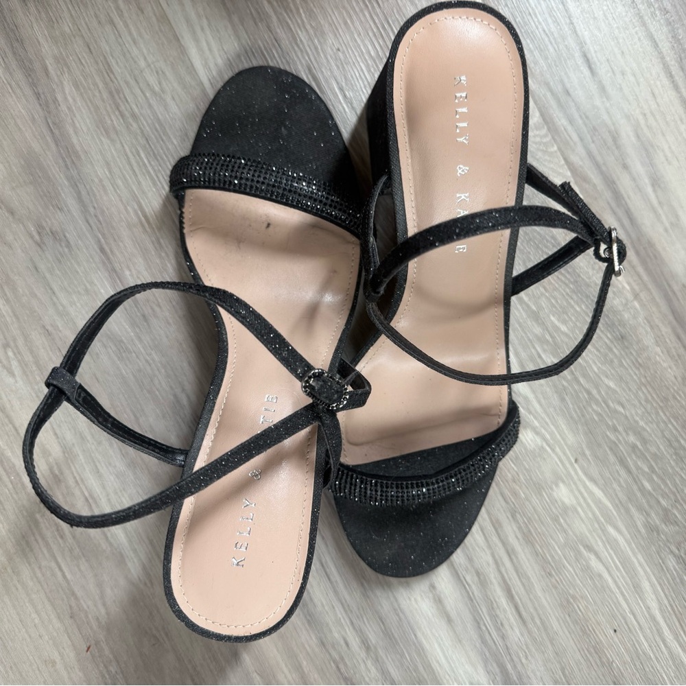 Kelly & Katie Black Strappy Heels